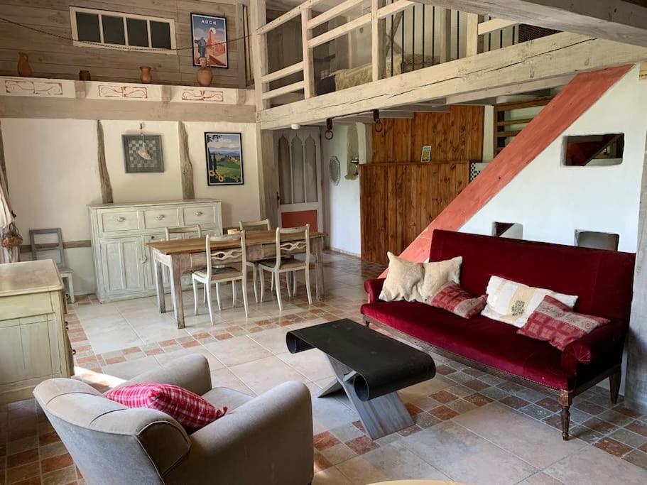 Le Tapis Vert - Loft Avec Jardin Auch Exterior foto